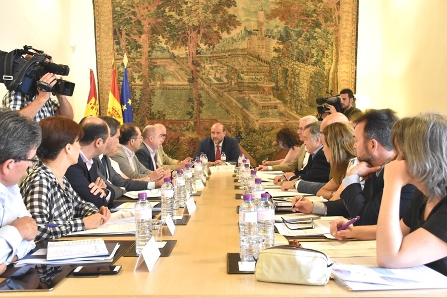 p1bh27clna1o6kms418eu16ad1u604