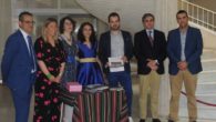 Presentado un libro que recoge los 50 años de vida del grupo folklórico “Virgen de las Viñas”