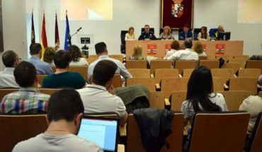Profesionales abordan en unas jornadas de la UCLM los derechos humanos y la diversidad