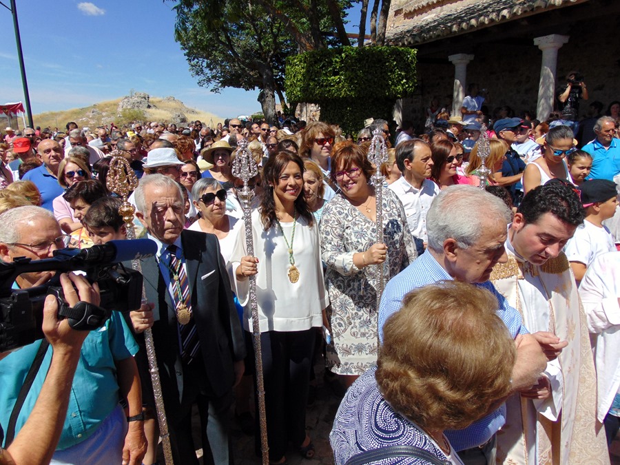 AUTORIDADES PROCESION