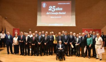 El presidente García-Page compromete un Pacto por la Educación para la próxima década consensuado con todos los sectores afectados