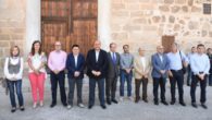 Instituciones públicas de toda la región guardan un minuto de silencio como muestra de repulsa al atentado ayer el Londres