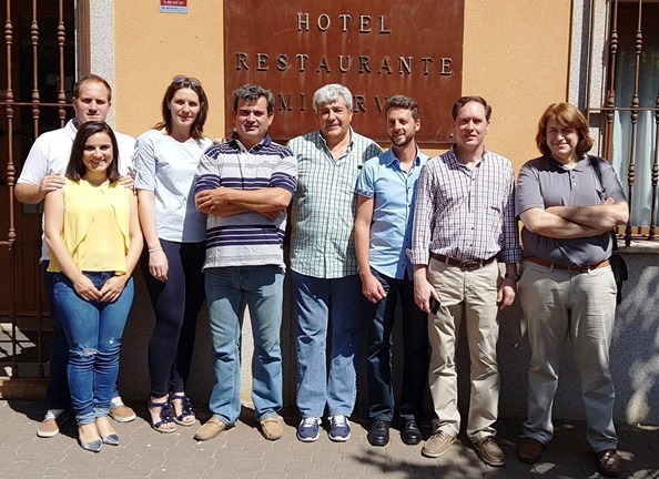 Agustin Espinosa en una visita a Chillón para participar en la inauguración de un hotel 