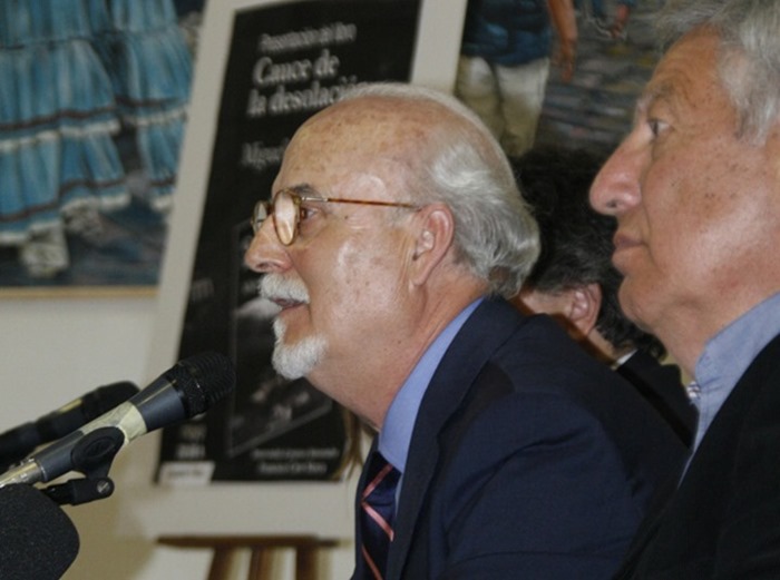 Francisco Caro y Miguel Galanes en la presentación de Cauce de la desolación