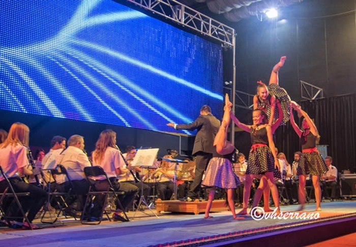 Las chicas del Gimnasio ‘El Zodiaco’ hicieron las delicias del público asistente a la Gala homenaje a Ignacio Fernández Las chicas del Gimnasio ‘El Zodiaco’ hicieron las delicias del público asistente a la Gala homenaje a Ignacio Fernández