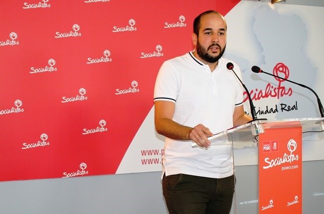 Miguel Gonz&aacute;lez en rueda de prensa