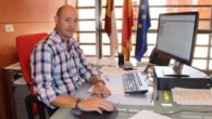 El Gobierno regional ha comenzado a firmar los convenios de Ayuda a Domicilio que garantizan el número de horas de atención prestadas en 2016