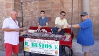 El navajero fiel a su cita en las mañanas de la feria de La Solana