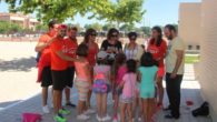 La alcaldesa de Miguelturra visita a los niños del Aula y Escuela de Verano