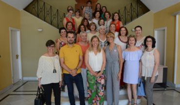 La alcaldesa de Tomelloso anuncia a la asociación Supernenas como Viñador de Honor 2017