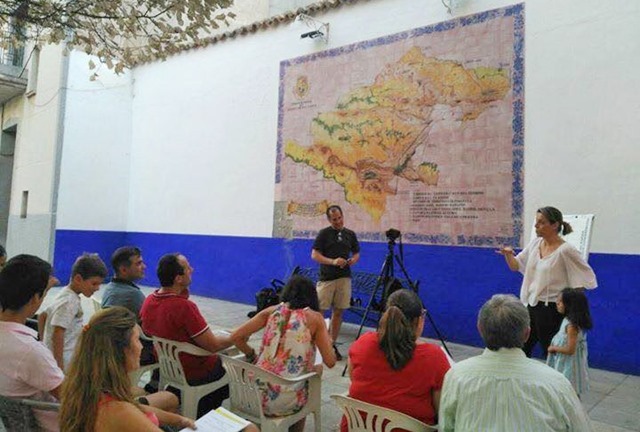 El taller se inició en la plaza de San Benito