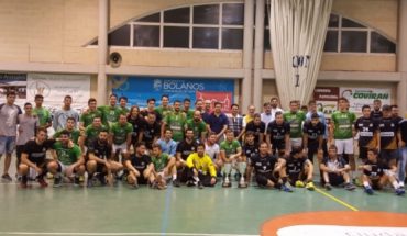 El Vestas BM Alarcos gana el trofeo ‘Diputación Provincial de Balonmano’ en la categoría senior masculino