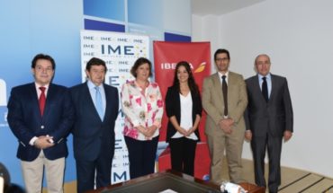 Caballero apuesta por la exportación como fuente de desarrollo para las empresas de la provincia