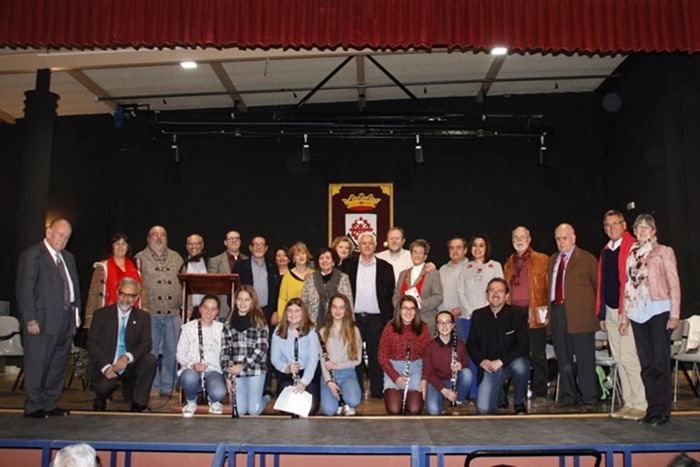 Foto de familia de los participantes en el encuentro