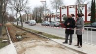 Alcázar amplía un kilómetro de carril bici para fomentar el uso de este transporte entre el alumnado de secundaria