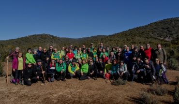 El Club Pozo Norte realiza la ruta senderista de “La senda de La Viñuela”