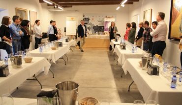 La cata a ciegas ‘Si vienes, lo verás’ pone el broche a las VII Jornadas Alma del Vino de Manzanares