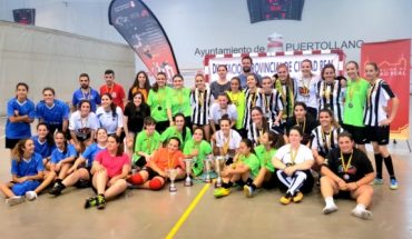 El Almadén se impone al Villanueva de los Infantes y gana en Puertollano la Copa Diputación de Fútbol-Sala Femenino