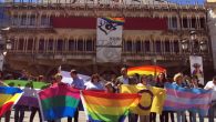 La bandera arco iris lucirá todo el fin de semana  en el Ayuntamiento de Ciudad Real