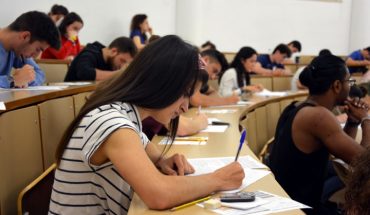 La EvAU comienza“sin incidencias destacables” en el distrito universitario de Castilla-La Mancha