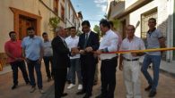 Caballero inaugura la calle San Juan de Albaladejo, donde la Diputación ha invertido en lo que va de mandato un millón de euros