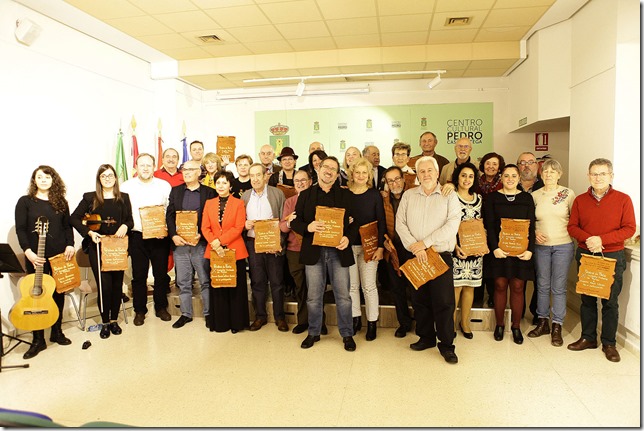 0 Foto de familia de todos los participantes en el X Encuentro Oretania de Poetas celebrado en Piedrabuena