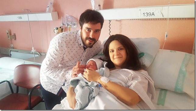Jos&eacute; y Elisa, pareja del municipio ciudadreale&ntilde;o de Herencia junto a su hijo Marco
