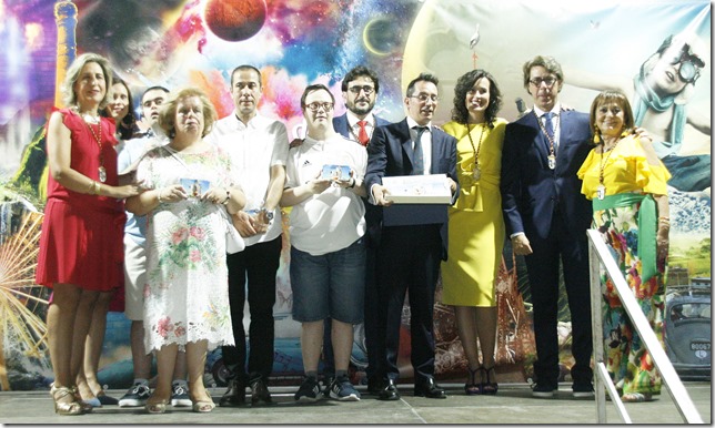 Alcaldesa de Calzada de Calatrava, con los miembros del equipo de gobierno y los pregoneros de las fiestas