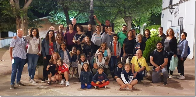 Foto de grupo de salida nocturna a ver las Perseidas