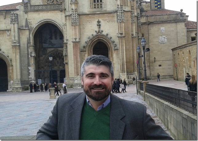 El historiador y escritor Felipe Molina Carrión
