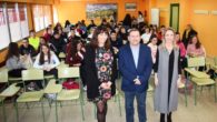 «El arte de crear Europa» inicia en el IES Juan de Távora de Puertollano un ciclo de charlas con jóvenes de la región