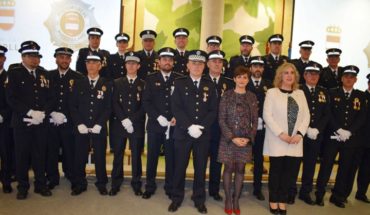 Isabel Rodríguez: “Ejemplaridad, sacrificio, iniciativa y compañerismo son valores del uniforme de la Policía Local”