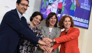 La Diputación se suma a los actos del Día de la Mujer con la entrega del IV Premio por la Igualdad y el Concierto de Juan Valderrama "Mujeres de carne y verso"