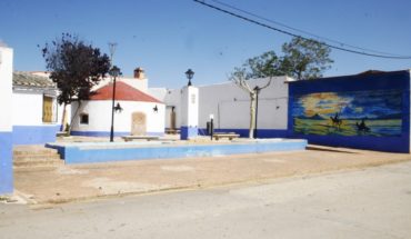 La concejalía de Cultura de Aldea del Rey, conmemora el Día del Libro, con la inauguración de un mural quijotesco en El Pilar y lectura del Quijote en el Palacio de Clavería