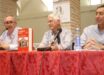 El Convento de la Merced acogió toda una clase magistral de historia en la presentación de “Estirpes de titanes” que terminó ‘haciendo la baca’