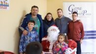 Santa Claus visita a los niños del Proyecto Arco Iris de Puertollano