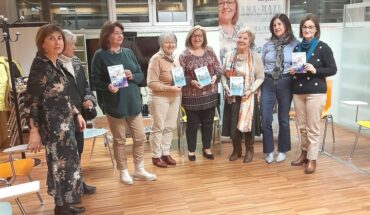 ‘Ama-Mazu. Entre el azul y el blanco’ de Aurora Rey Aragón se cuela en la última reunión del Club de Lectura “Leemos para sentir” de la Biblioteca de Ciudad Real