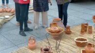 El ‘Alfar Arias’ de Puertollano participa en la XII ‘Feria de Alfarería Tradicional Villa de Avilés’ en el marco de las Fiestas del Bollo 2023