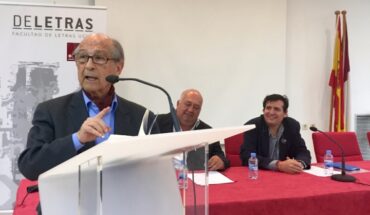 El Aula de Poesía de la Facultad de Letras recibe el 18 de abril a José Corredor Matheos, dos veces premio nacional y Medalla de la UCLM