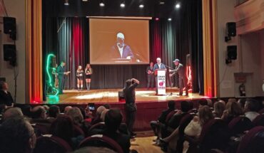 Juan Camacho: “Necesitamos la literatura y el arte en general para seguir construyendo los cimientos de la libertad de expresión y hacerla más grande e inclusiva”