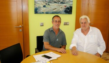 El Ayuntamiento de Poblete se compromete a promover la detección precoz del cáncer de próstata y la sensibilización ciudadana